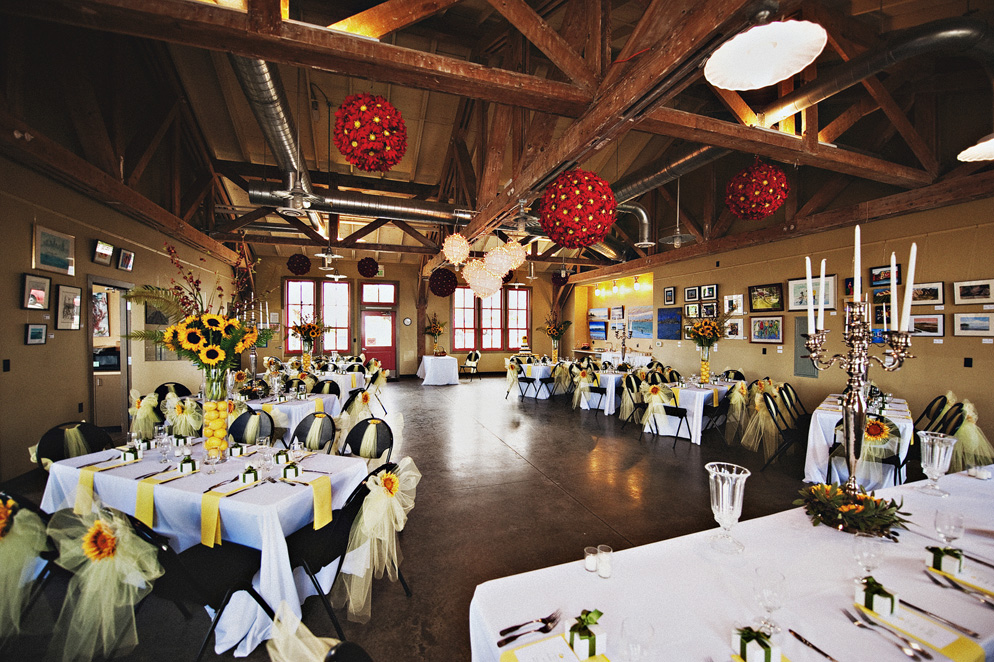 Robert and Natalie's wedding captured by Seattle Wedding Photographer Kip Beelman